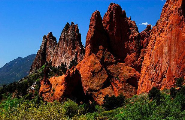 Small Group Tour of Pikes Peak and the Garden of the Gods from Denver