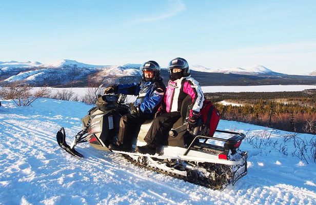 Active Winter Adventure in Yukon | 6 days