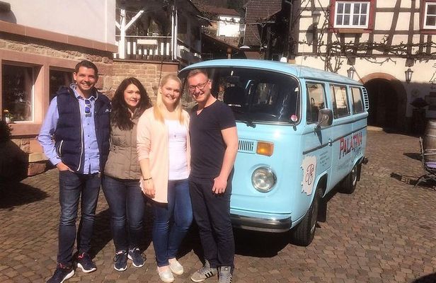Fun in the vintage bus - from 5 people