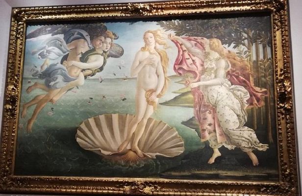 Florence: Early morning semi-private Uffizi Gallery guided experience