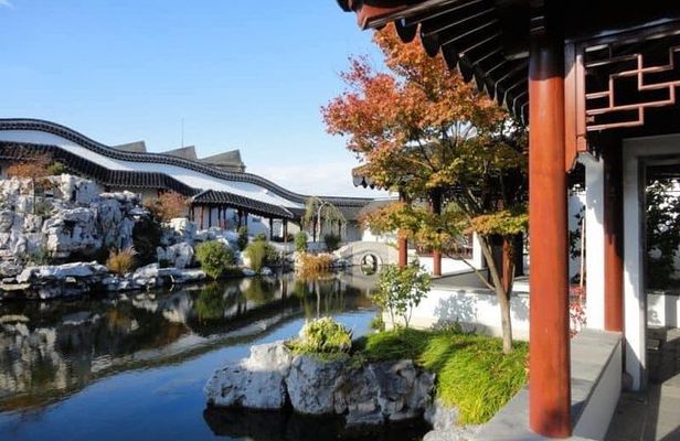 Dunedin Shore Excursion - Sightseeing, Larnach Castle, Chinese Garden & Museum