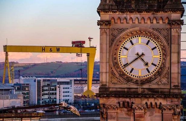 Belfast Official Private City Tour