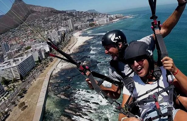 Paragliding in Cape Town (Icarus)