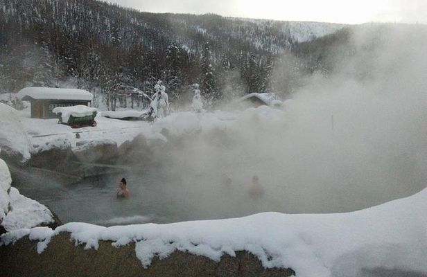 Chena Hot Springs Aurora Tour