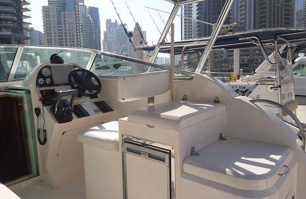 Private Small-Group Dubai Marina Boat Tour