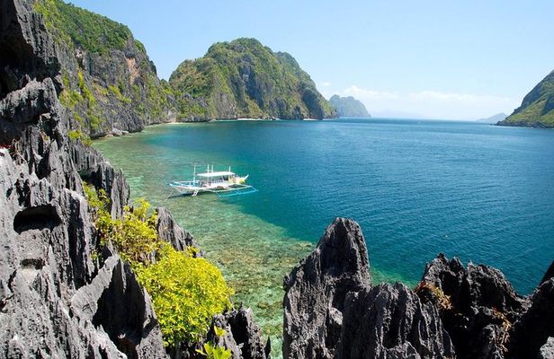 El Nido Island Hopping Tour C with Lunch