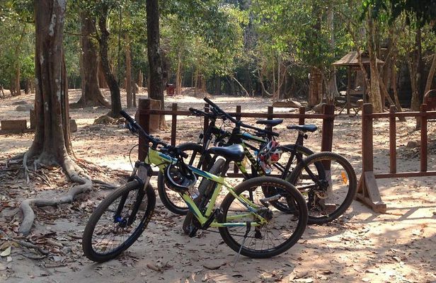 Biking Tour in Angkor Wat, Angkor Thom Ancient Capital, Ta Promh 