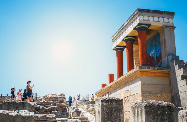E-Ticket & Audio Tour for Knossos Palace: Unlock Minoan Majesty