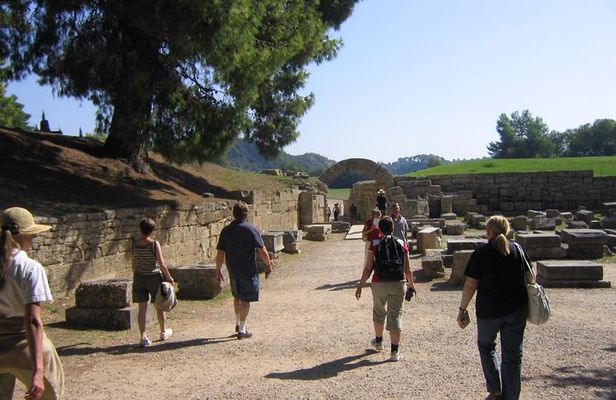 Accessible Tour Katakolon Port, Ancient Olympia Archaeological Site and Museum