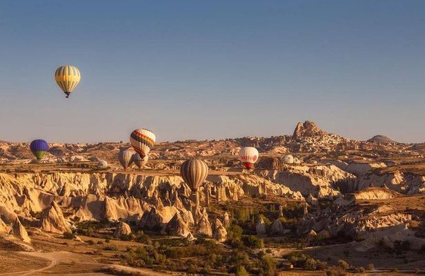 6-Day Turkey Tour in Gallipoli, Troy, Pergamon, Ephesus, Pamukkale & Cappadocia