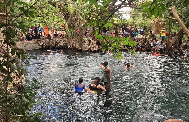 Kikuletwa hot spring and Arusha Cultural Heritage, Full Day Tour