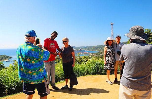 Roatan Highlight Excursion plus Beach at Sol & Mar Private Club