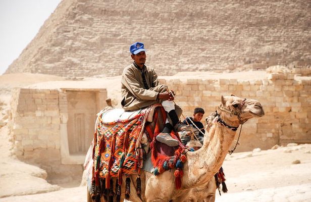 Pyramids of Giza &Sphinx – Museum – Nile Felucca Tour