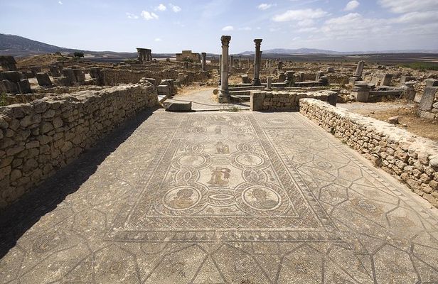 Day Trip from Fes to Meknes Volubilis
