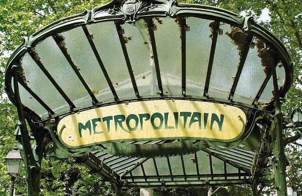 Paris by Rail with Sightseeing Bus and River Cruise