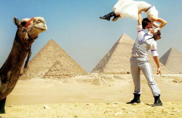Private Day Tour: Giza Pyramids and Quad Bike Adventure