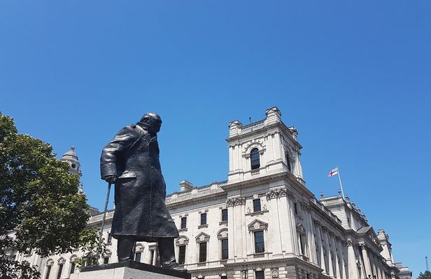 Westminster 3 Hour Walking Tour and Visit of Churchill War Rooms