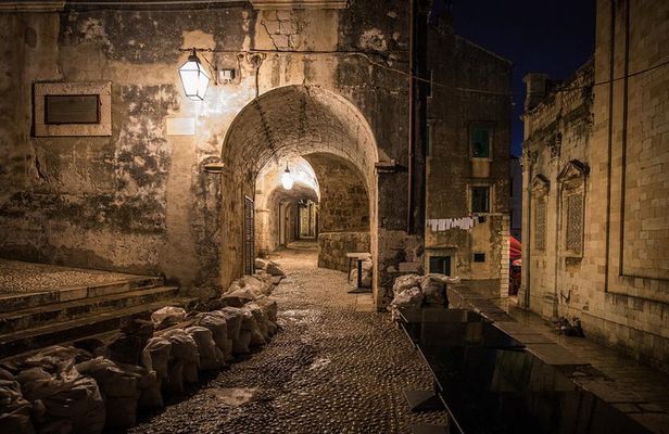 Dark Tales of the Old Town