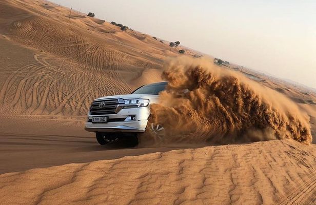 Dubai Red Dunes Desert Safari : Sandboarding, BBQ & Live Shows