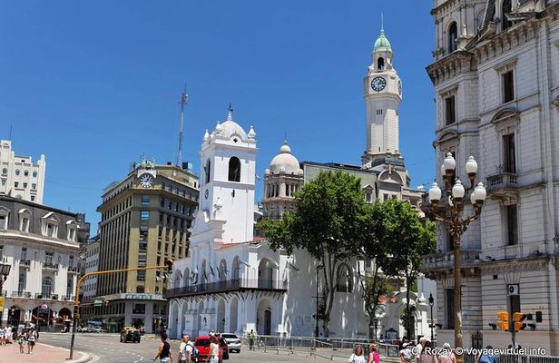 Walking Tour of the Plaza de Mayo in Buenos Aires