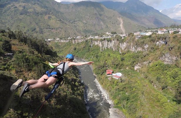 2-Days Cotopaxi and Baños Journey