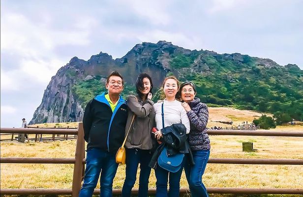Jeju Island Private Half day Transport : East attractions only