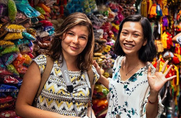 Ho Chi Minh: PRIVATE Off the Beaten Track Tour with a Local 