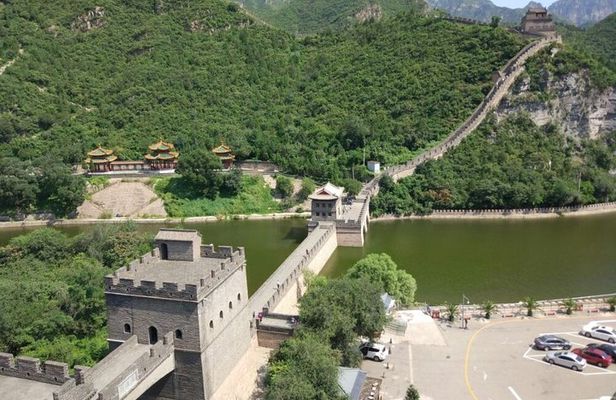 Half Day Private Tour to Juyongguan Great Wall with Hotel Pickup & Drop off
