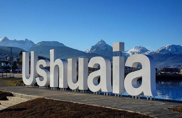 An Hour Tour in the City of Ushuaia