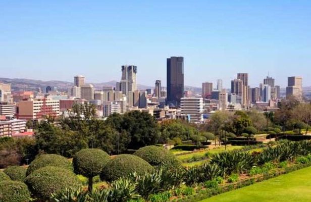Pretoria, Soweto and Apartheid Museum Guided Day Tour from Johannesburg Private