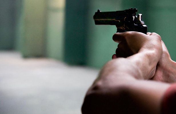 Shooting with a range of guns! Glock17, AK74 Saiga, Winchester and so much more!