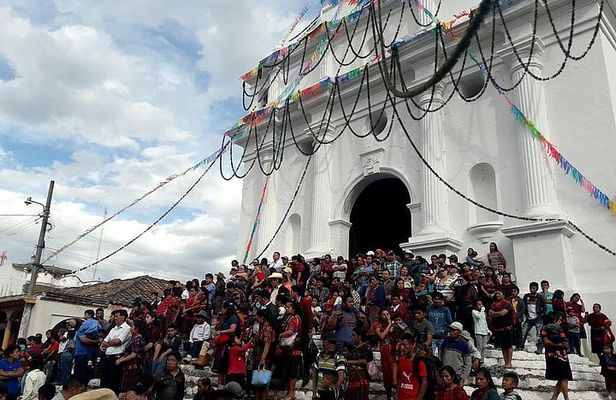 Chichicastenango and Iximche Pyramids Private Day Tour from Antigua
