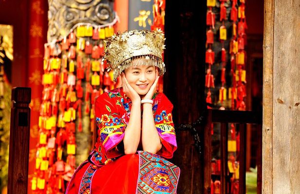 8 Days Western Hunan Province Tour -Nature & Culture Experience(5-star hotel)