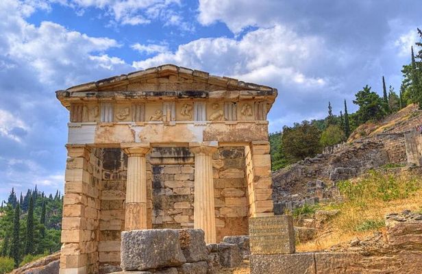 Private Day Trip To Delphi