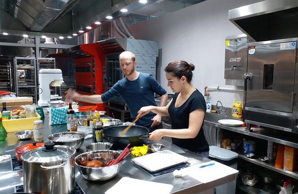 Small Group Local Market Walking Tour and Chinese Cooking Class in Hong Kong