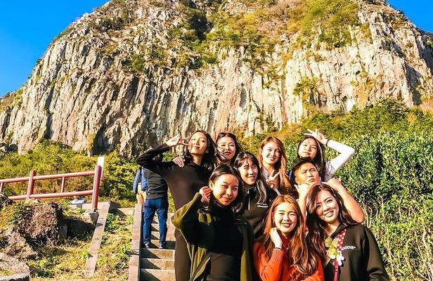 Jeju Island Private Half day Transport : South / West