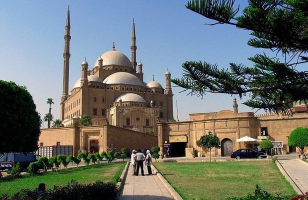 Private Tour to Coptic and Islamic Cairo