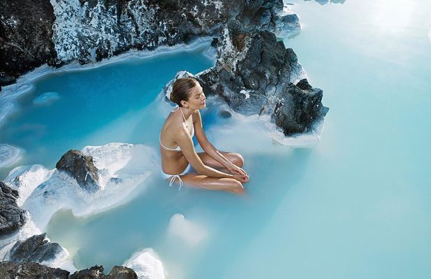 Blue Lagoon, Included Premium Admission and Private transfer in a new Mercedes Benz V-class