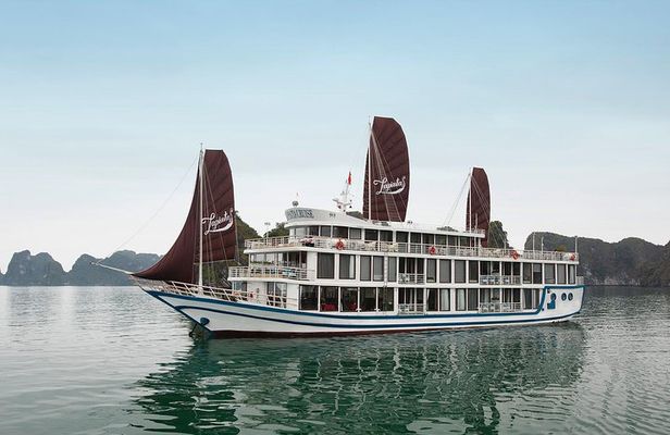 Ha Long Bay & Lan Ha Bay 2D1N on 5-star Cruises