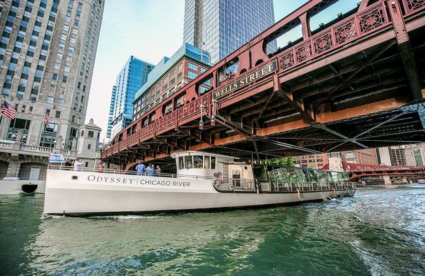 Chicago River Architectural Lunch Cruise