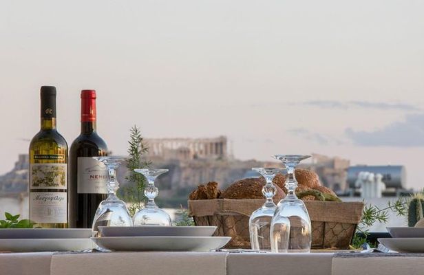 10-course Greek menu with the Acropolis view