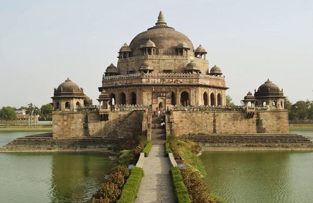 Custom Private Guided Kolkata Sightseeing Trip w/ Optional Add ons