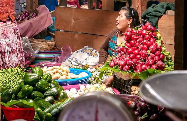 Guatemalan Cooking Class and Market Tour