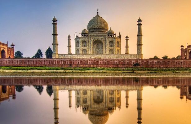 Sunrise Taj Mahal & Agra Fort Tour From Jaipur With Skip The Line Entry