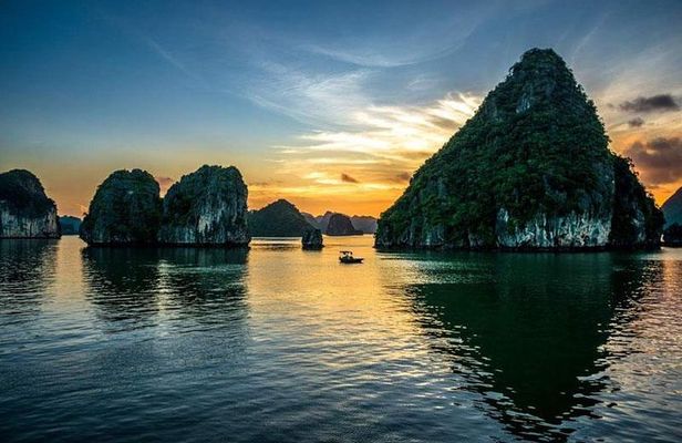 Package Tour Halong and Sapa