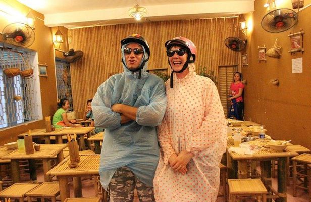 Hoi An Helping Hand Food Tour- HHELP