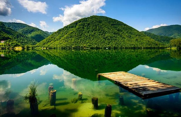 Sarajevo to/from Zagreb Transfer Day Tour (North-central Bosnia)