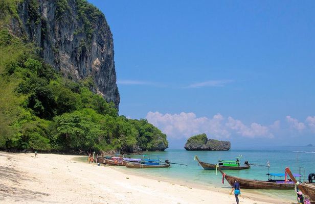 Day Tour from Phuket to 4 Islands in Krabi by Ferry & Speedboat