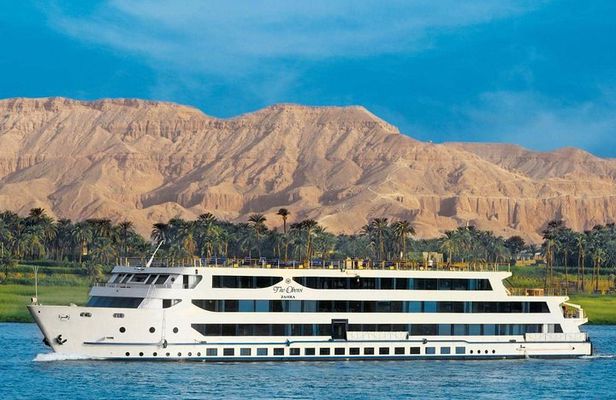 Private Tour: 10 Days Pyramids ,Nile Cruise & Hurghada by Air from Cairo