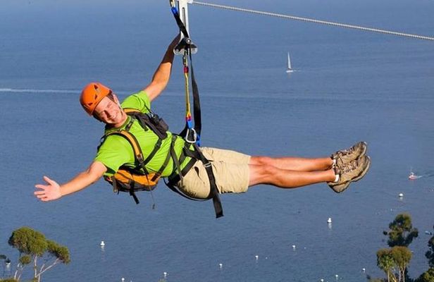 Catalina Island Trip with Zipline Eco Tour and Hotel Transfers